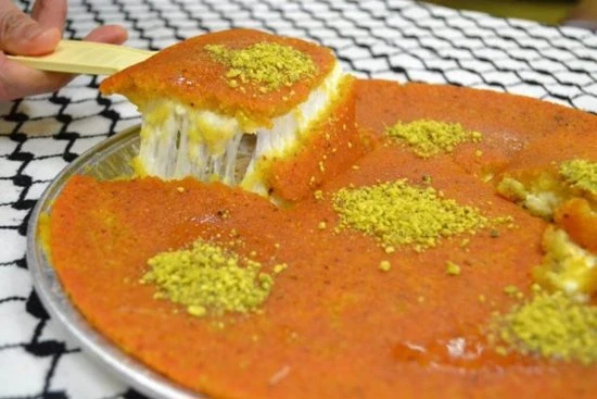 image about الكنافة النابلسية: حلوى شرقية لذيذة