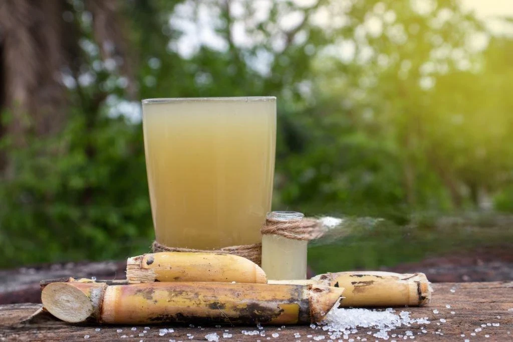 image about ما هي فوائد عصير قصب السكر (What are the benefits of sugarcane juice) ؟