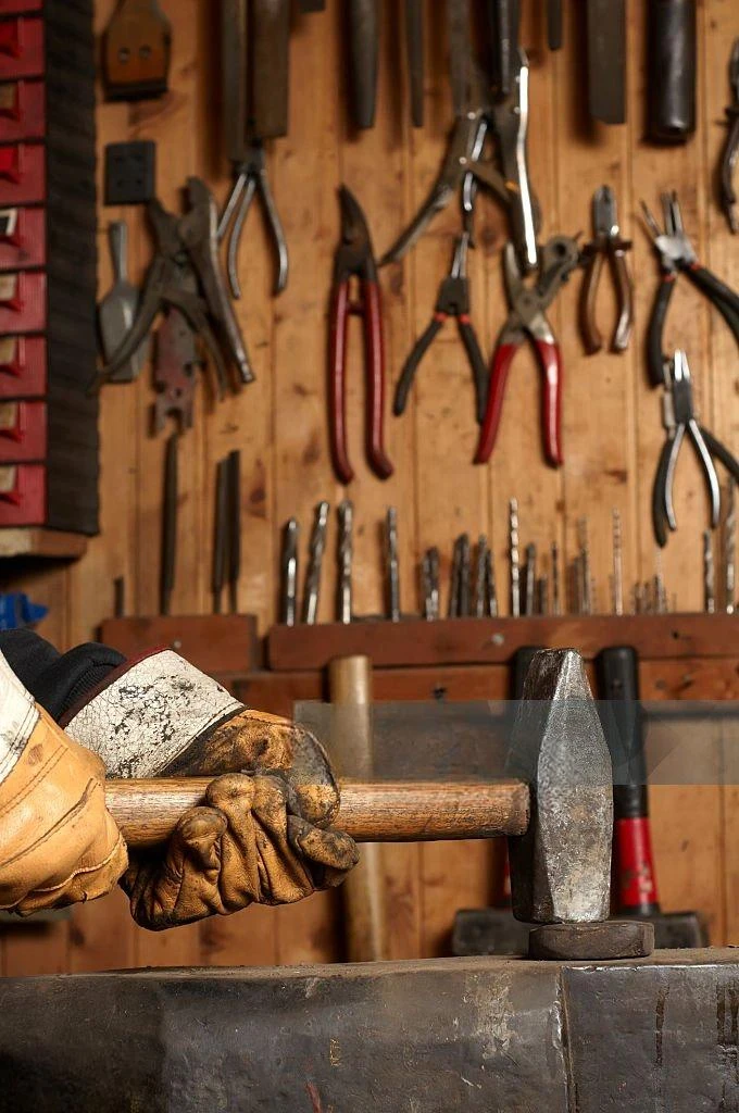 image about هوس التملك: 15 خطأً كارثياً في اقتناء الأشياء تدمر ميزانيتك وراحتك النفسية