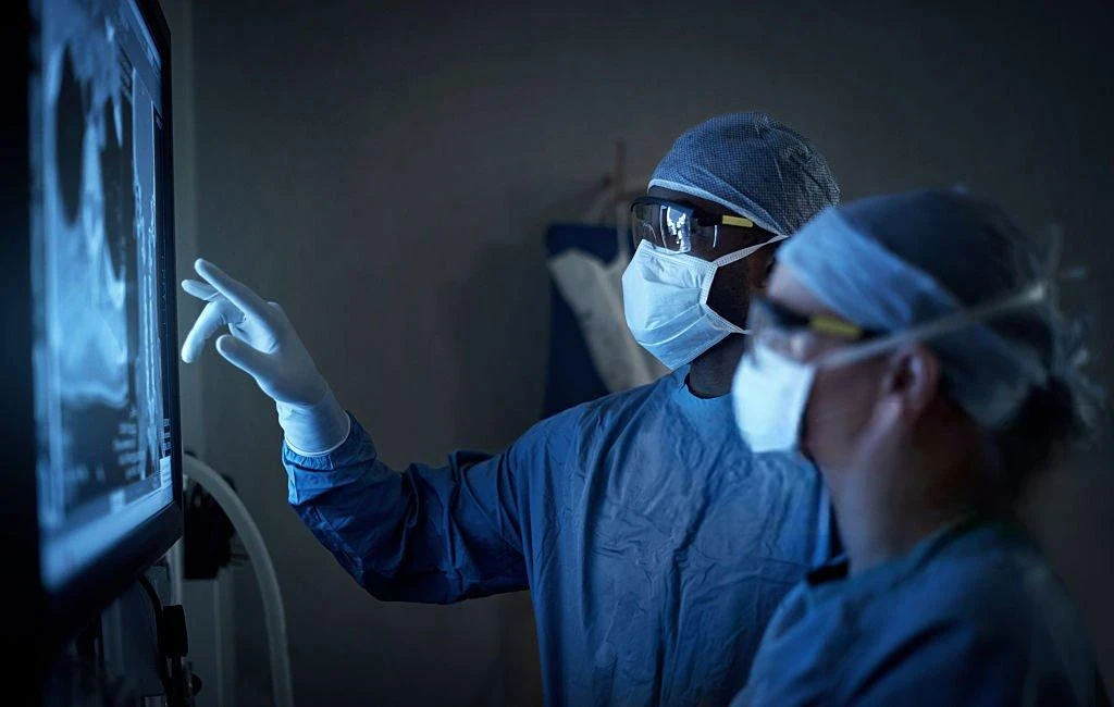 image about طب الأشعة والتصوير الشعاعي: عين الطب الحديث ومستقبل التشخيص الرقمي