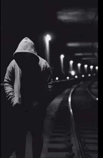 image about اربع مقالات شعر