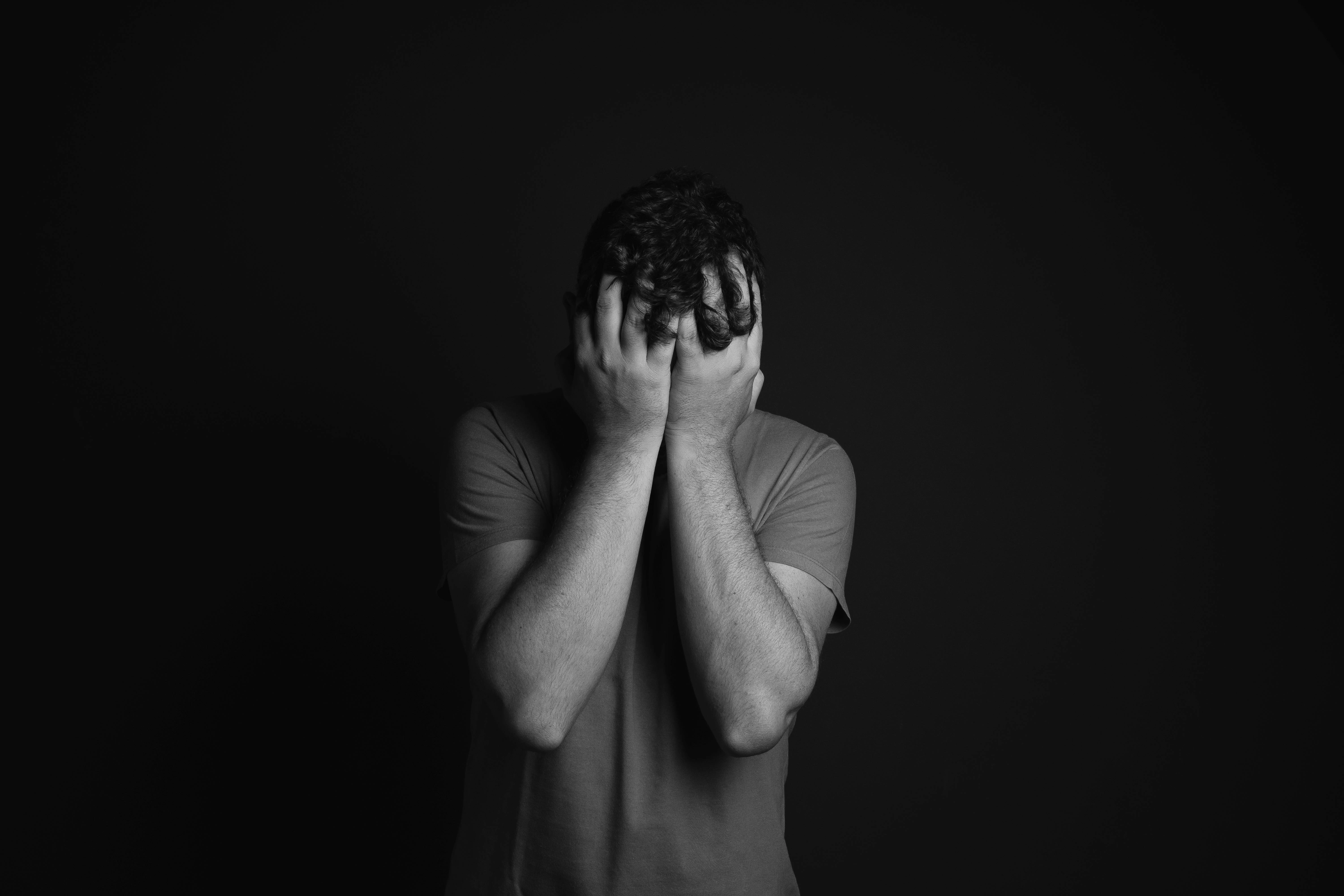 image about اعراض الشخصيه الحساسه