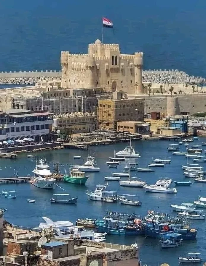 image about اكتشاف مدينة غارقة عمرها أكثر من 2000 عام قرب الإسكندرية يثير دهشة العالم