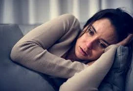 image about اكتئاب المرأة بعد الأربعين: الأسباب، الأعراض، والعلاج الفعّال