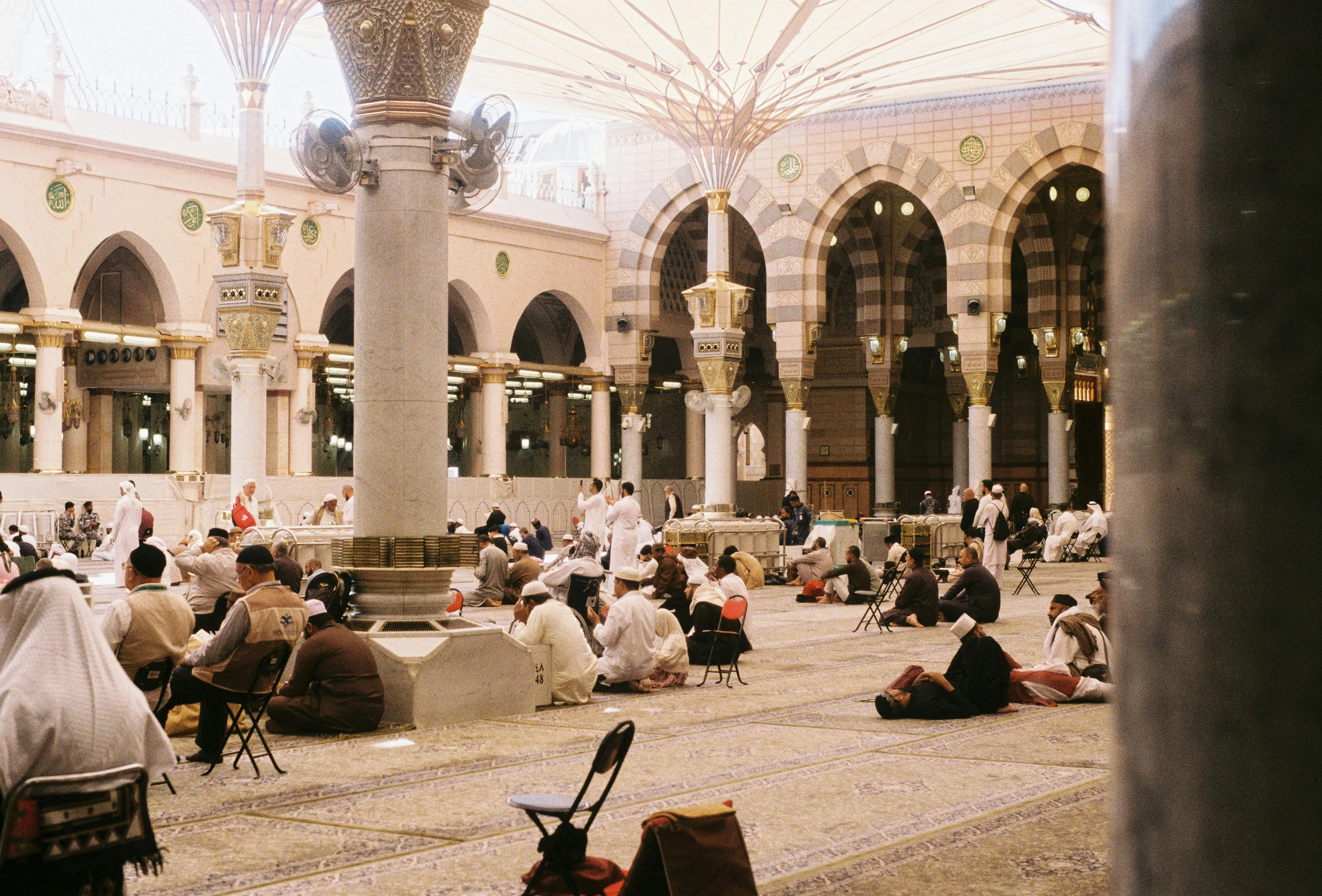 image about حب النبي باتباع النبي وليس باتباع بدع المولد النبوي