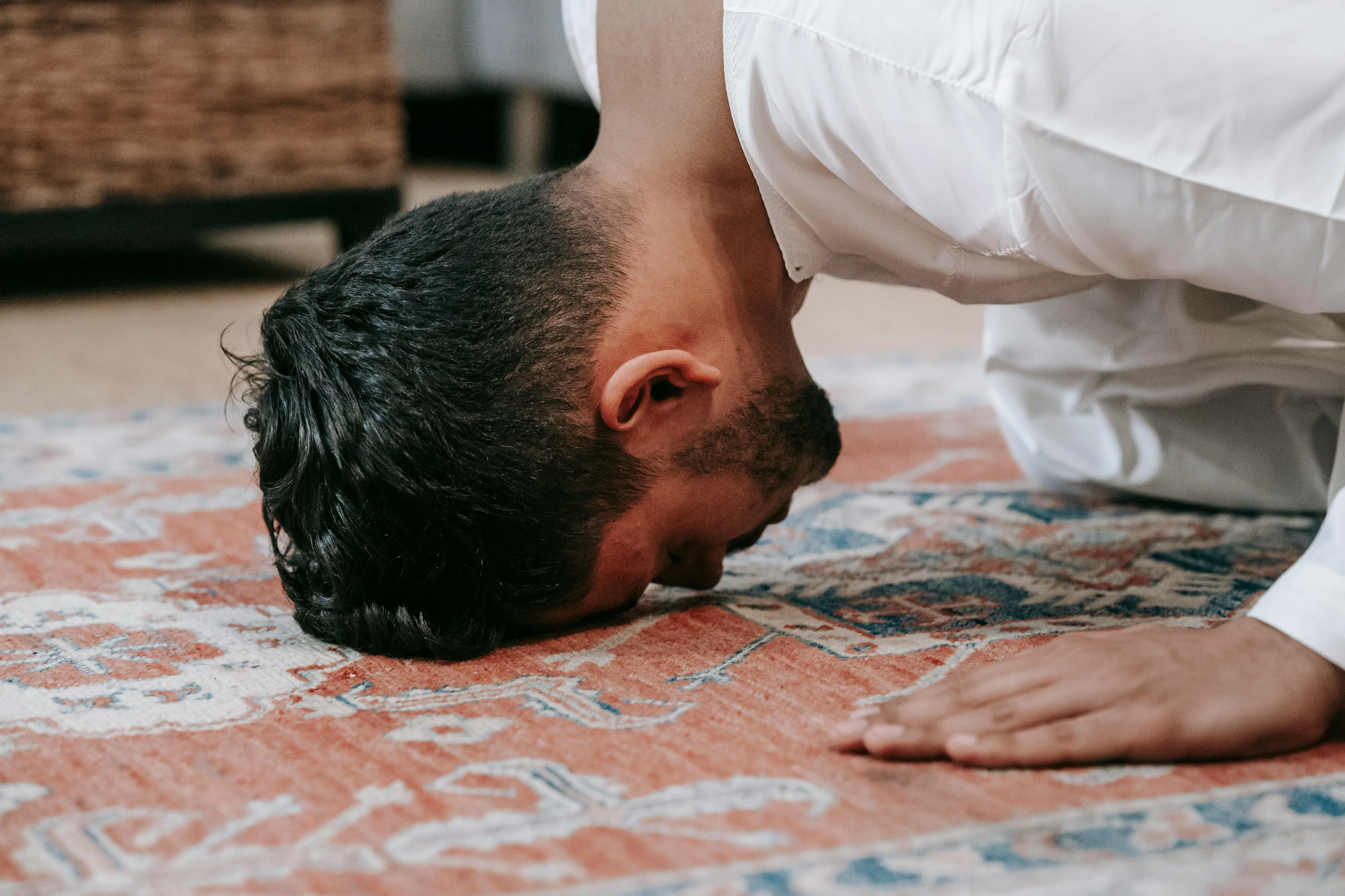 image about الاثر العجيب بين الصلاة والطب النفسي