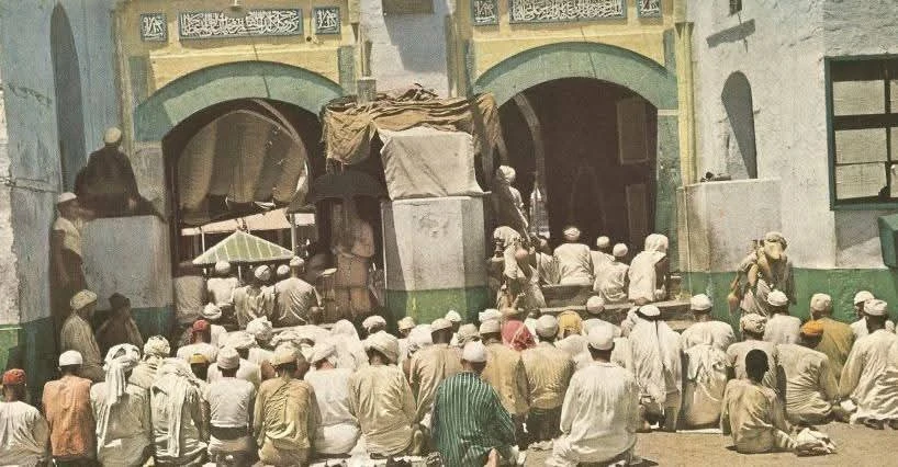 image about  عبد الغفور شيخ: رحلة طالب باكستاني وثّقت الحج بعدسته عام 1953