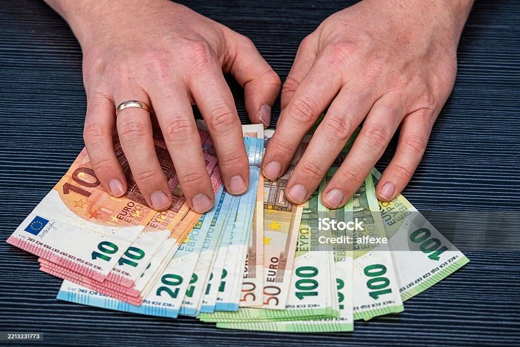 image about لماذا نندم على مشترياتنا؟ علم الاعصاب يجيب