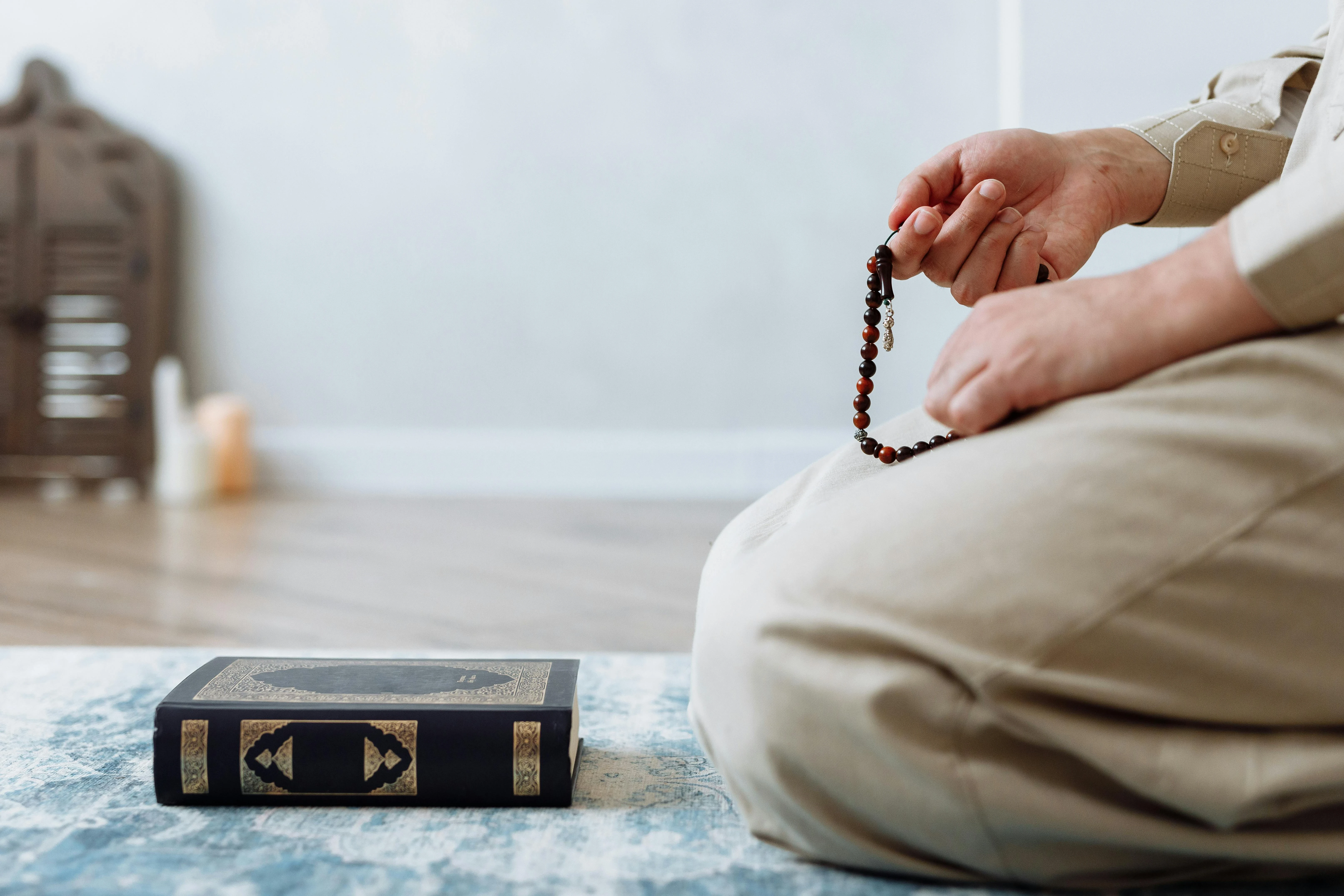 image about أثر الذكر في علاج الحزن والهم
