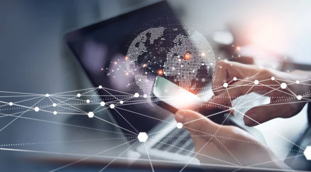 image about أنظمة التشغيل: رحلة التطور من البدايات حتى الثورة الرقمية