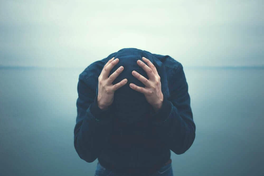 image about 8 اختلافات بين القلق ومشاكل القلب