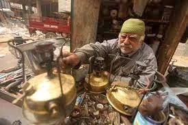 image about  **وابور الجاز: نارٌ صغيرة اضاءت حياةً كاملة**