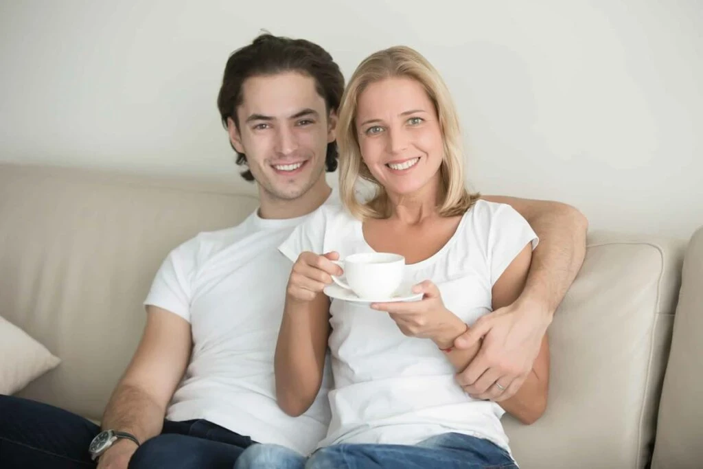 image about حين ترفض العائلة علاقة بسبب العمر