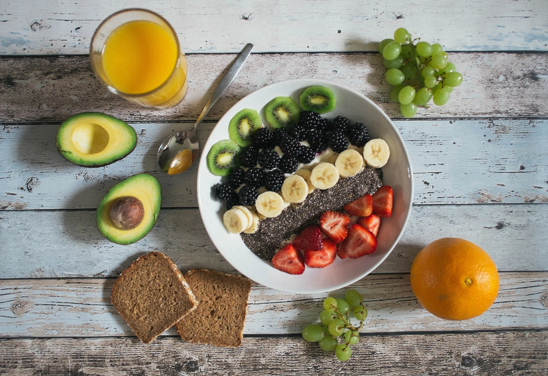 image about أفضل الأطعمة لصحة البشرة