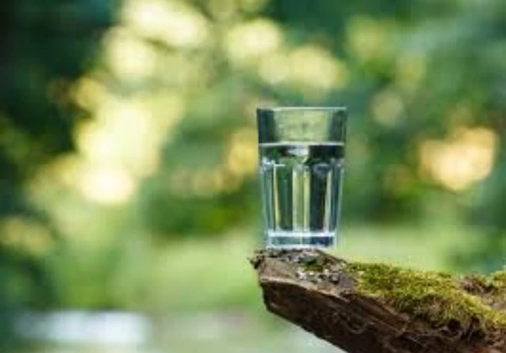 image about هل تشرب الماء بطريقة صحيحة؟ اكتشف أسرار الماء وتأثيره على الجسم