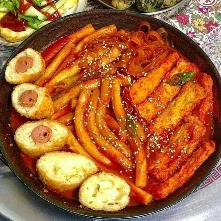 image about الطبق الرئيسي في الصين: مزيج من النكهات والتقاليد