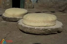 image about سر العيش الشمسي في الصعيد: خبز البركة الذي تخمره أشعة الشمس