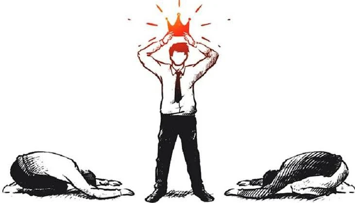 image about الشخصية النرجسي وتأثرها علي المجتمع