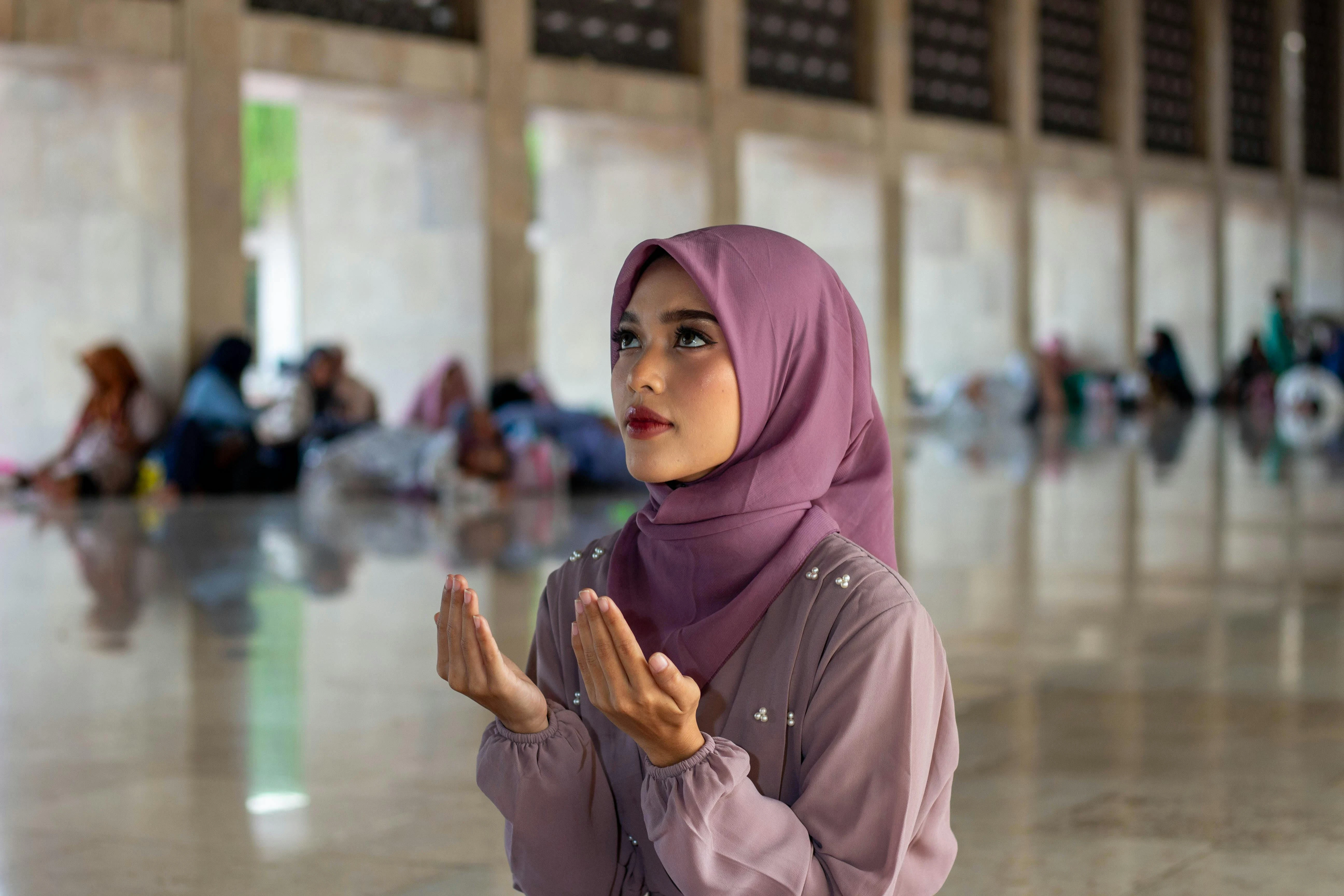 image about كيف تُصلّي على النبي ﷺ حتى تنال شرف رؤيته في المنام؟