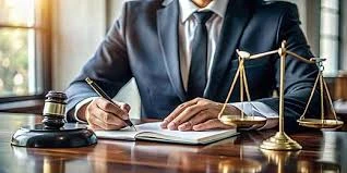 image about لماذا يجب أن يحرر المحامي عقود البيع والمسائل القانونية