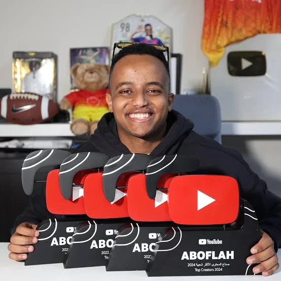 image about وسائل التواصل الاجتماعي وتأثيرها في حياة الأفراد والمجتمعات 