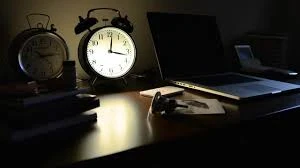 image about أهمية الوقت في بناء الإنسان وتقدّم المجتمعات