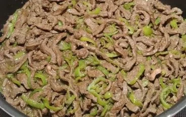 image about 🫓 “كبدة إسكندراني: طريقة سهلة وسريعة في البيت بمذاق الشارع المصري”