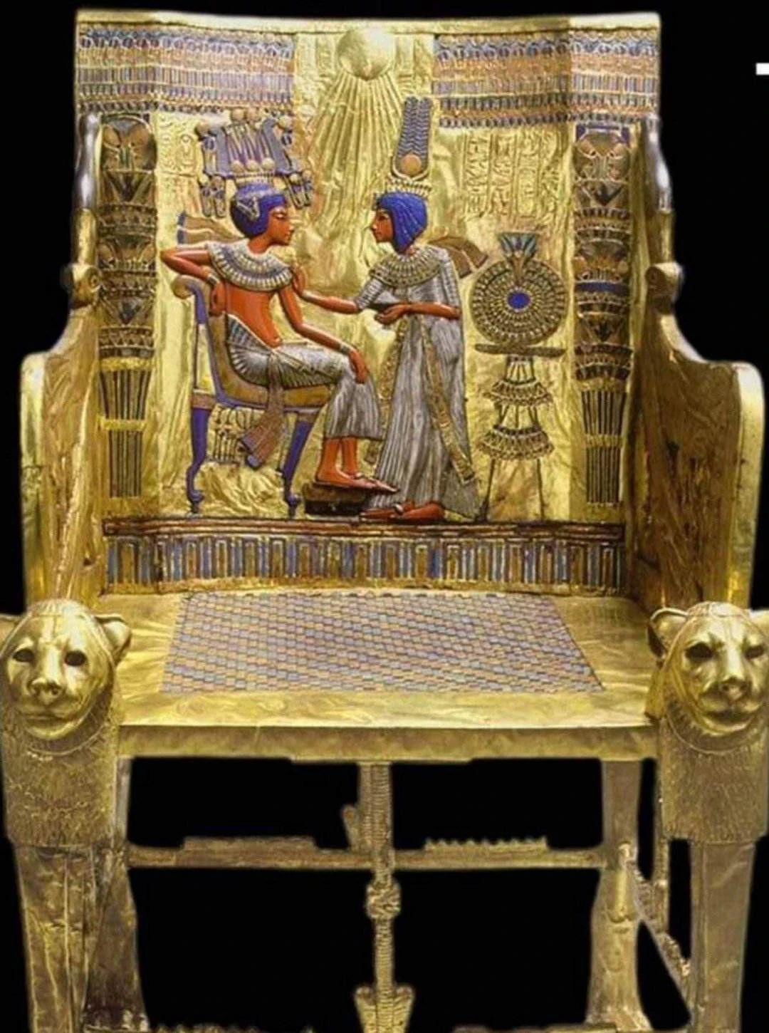 image about أهم القطع الأثريه المعروضه في المتحف المصري الكبير