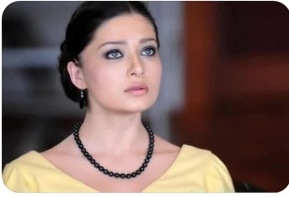 image about كسرتني الخيانة مرتين… مرة من زوجي ومرة من أختي