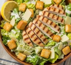 image about 🥗 كيف تصنع سلطة السيزر الأصلية: طريقة شهية بخطوات بسيطة