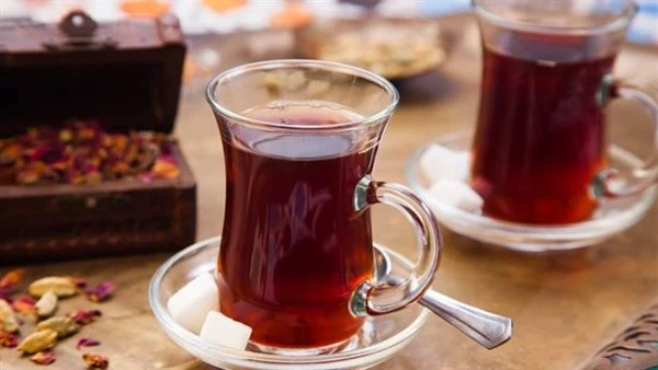 image about تعرّف على مكاسب الشاي الداكن للإنسان ومضارّ الإفراط في استهلاكه