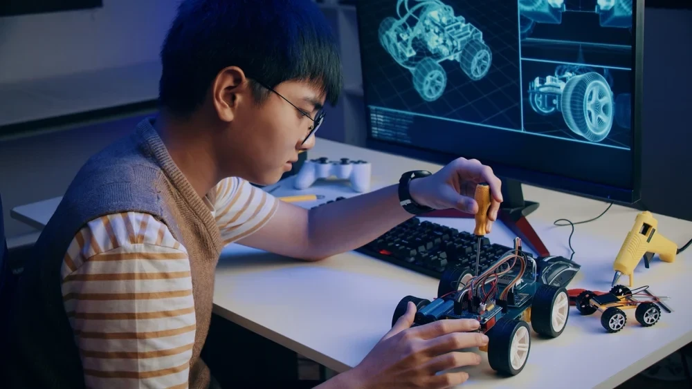 image about هل ستبقى وظيفتك آمنة؟ اكتشف كيف سيغيّر الذكاء الاصطناعي مستقبل العمل خلال 5 سنوات!