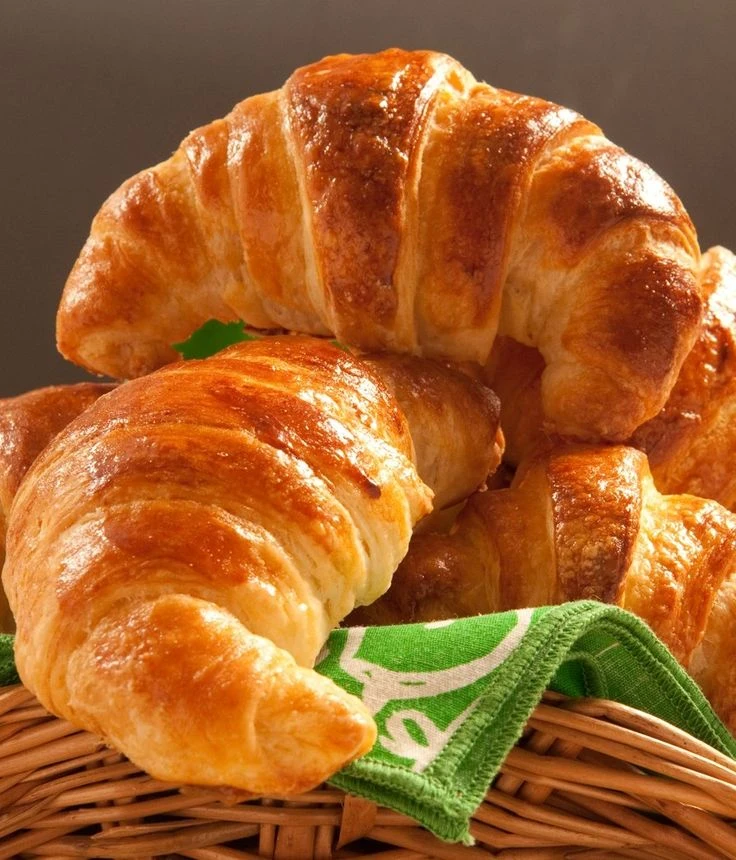 image about 🥐 طريقة عمل الكرواسون بأنواعه: دليل شامل ولذيذ لمنصة أموالي