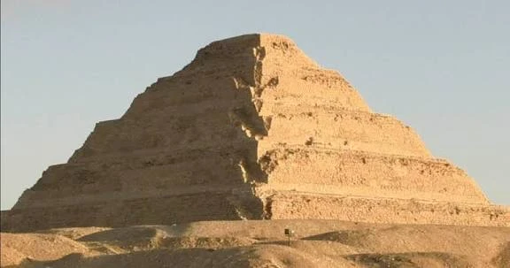 image about هندسة العمارة الجنائزية في مصر القديمة 