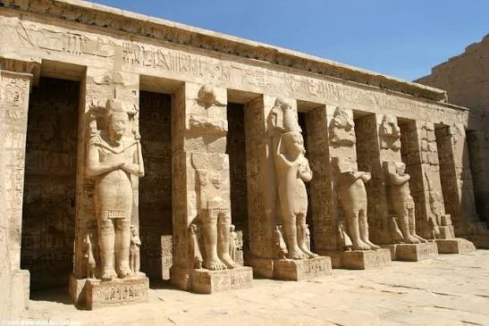 image about هندسة العمارة الجنائزية في مصر القديمة 