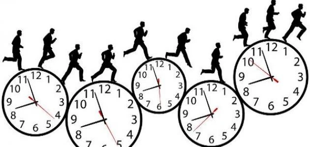 image about كيف تنظّم وقتك بين الدراسة والعمل؟ دليل شامل لإدارة الوقت باستخدام التقنيات الحديثة