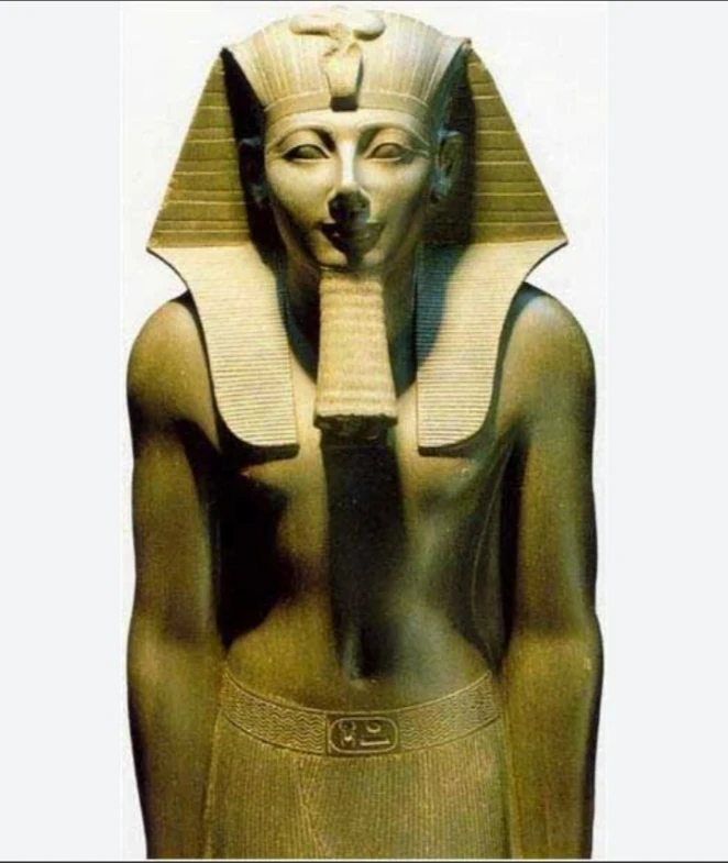 image about أحمس وطرد الهكسوس من مصر: بطل التحرير ومؤسس الدولة الحديثة