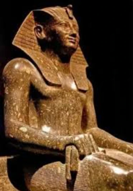 image about أحمس وطرد الهكسوس من مصر: بطل التحرير ومؤسس الدولة الحديثة