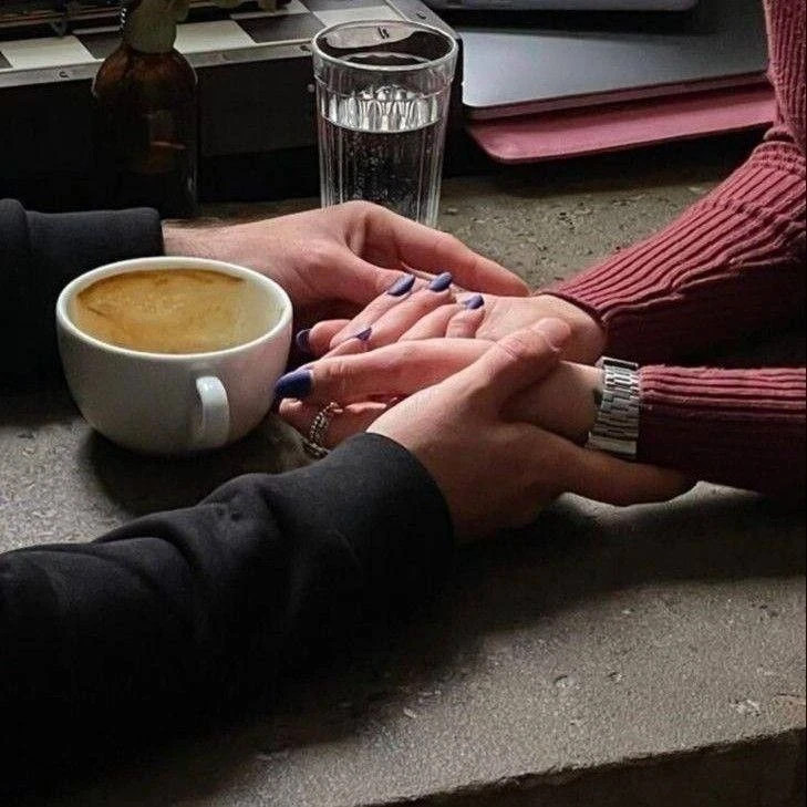 image about نبضات في ليلة ممطرة 