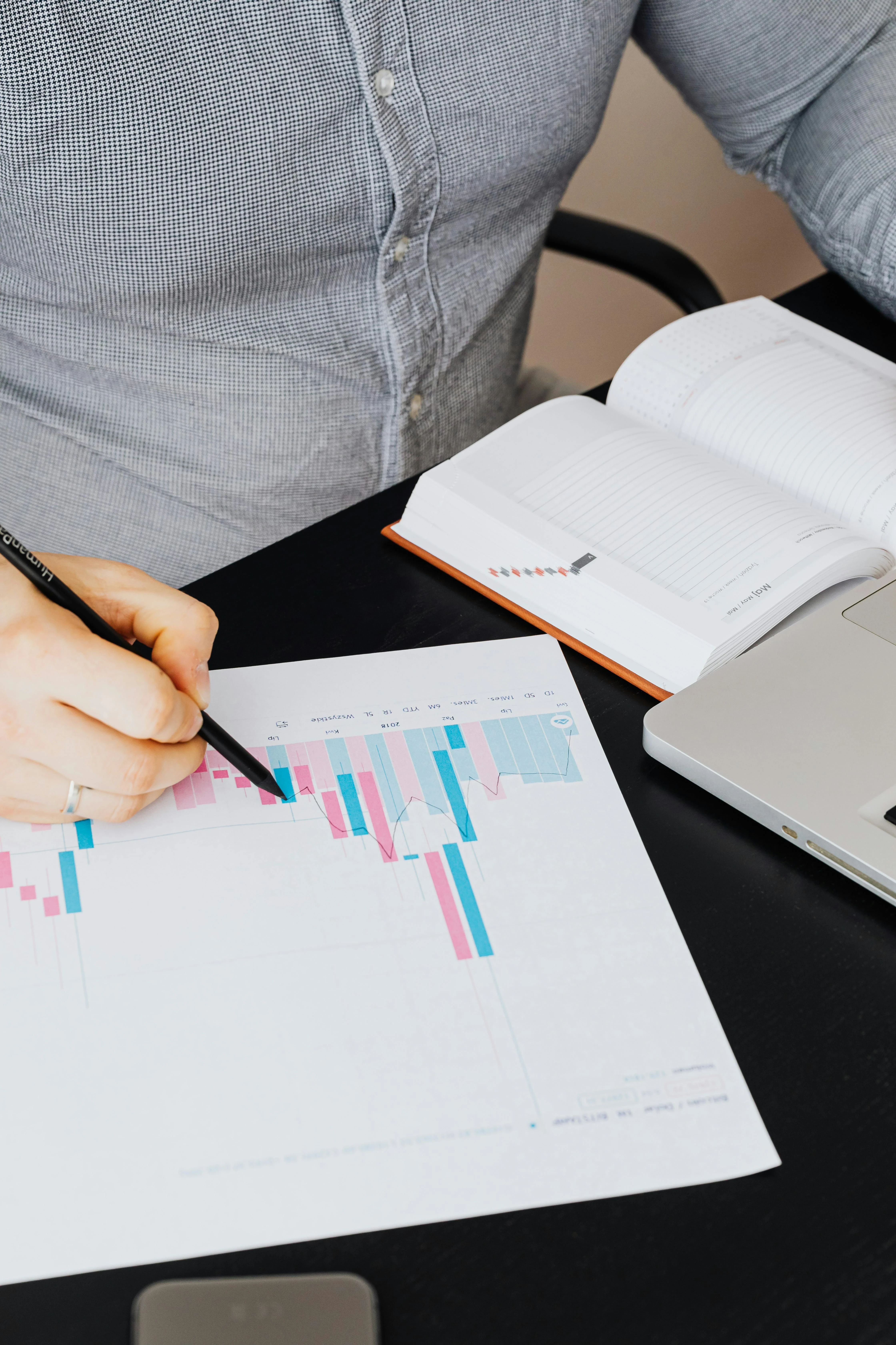 image about كيف تدير وقتك بذكاء في عالم لا يتوقف؟