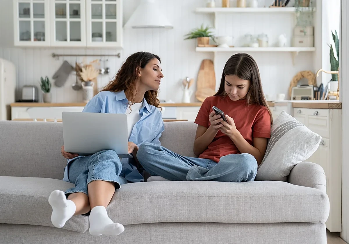 image about الشاشات: