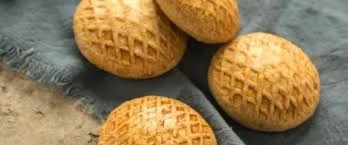 image about 🍪 طريقة عمل الكليجا الأصلية بخطوات سهلة وناجحة 100%