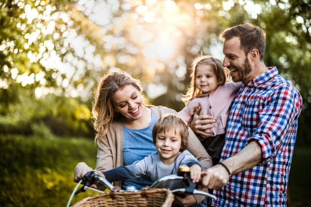 image about كيف نربي أطفالًا أصحاء نفسيًا في عالم سريع ومُرهِق ؟؟