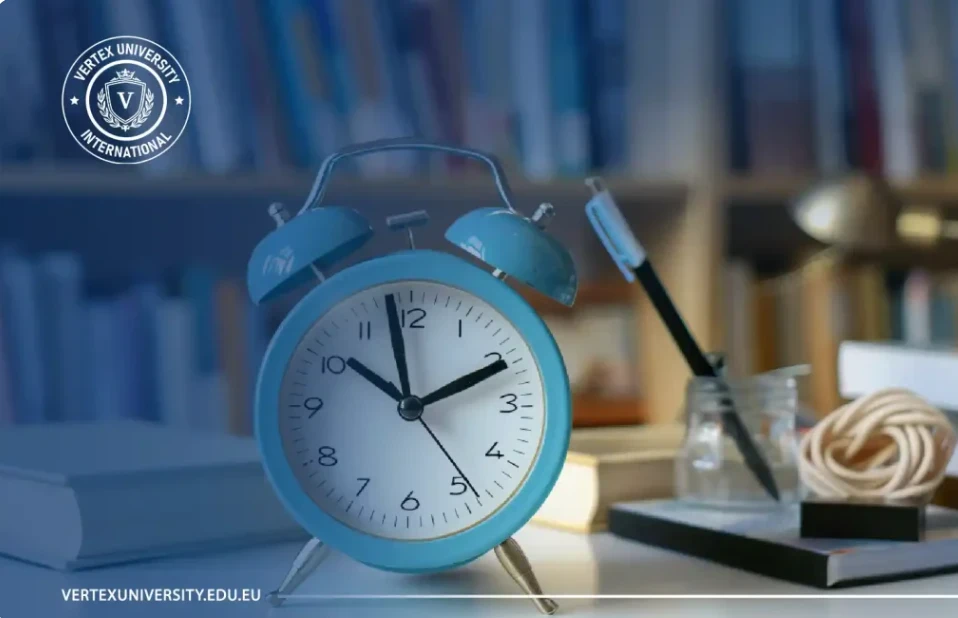 image about التخطيط المسبق وتهيئة الطالب: نهج مؤسسي في جامعة فيرتكس قبل انطلاق الفصل الدراسي