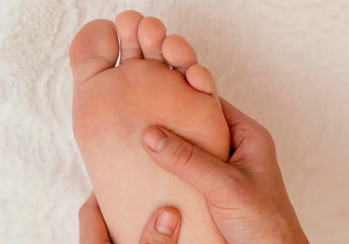 image about كيف تعتني بقدميك إذا كنت ستقف على قدميك لفترة طويلة