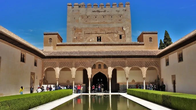 image about الحمراء: أيقونة الحضارة الإسلامية وروعة العمارة الأندلسية