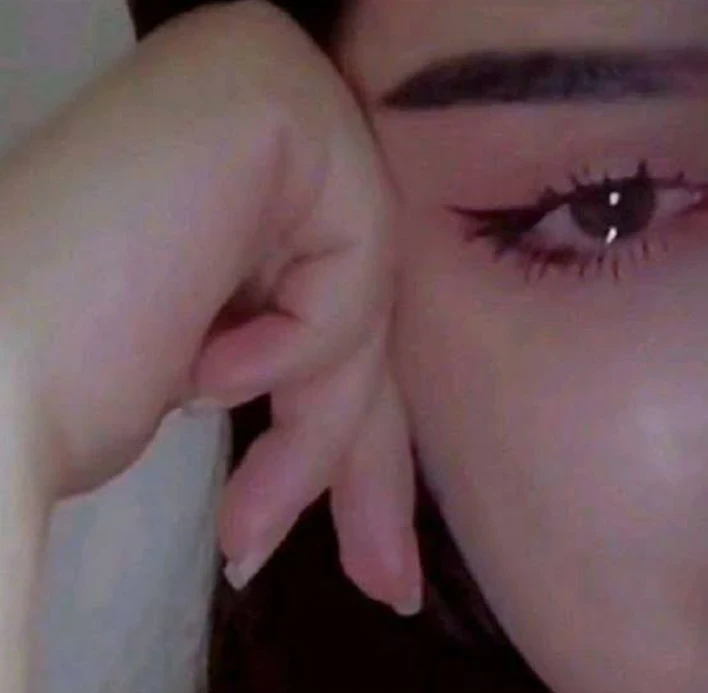 image about الحب الوردى المزيف 