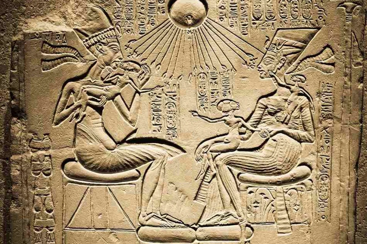 image about أخناتون: أول ثائر ديني في التاريخ أم ملك حالم