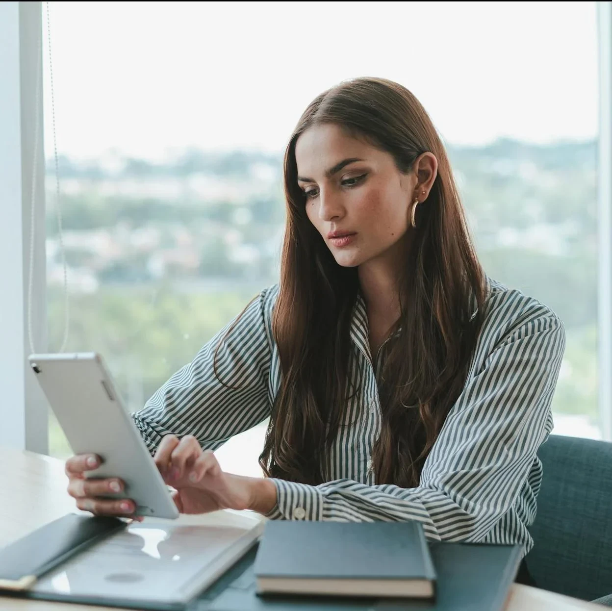 image about كيفية تجنب التعتيم ، وعدم وجود حدود بين عملك وحياتك الشخصية التي تؤثر على صحتك العقلية