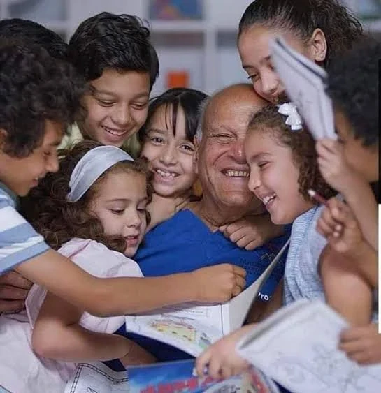 image about قصة نجاح دكتور مجدي يعقوب: ملك القلوب الذي غيّر وجه الطب العالمي